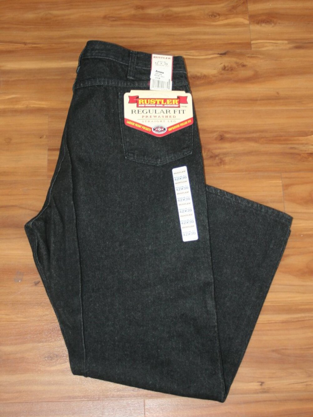 Rustler Regular Fit Jeans - NWT